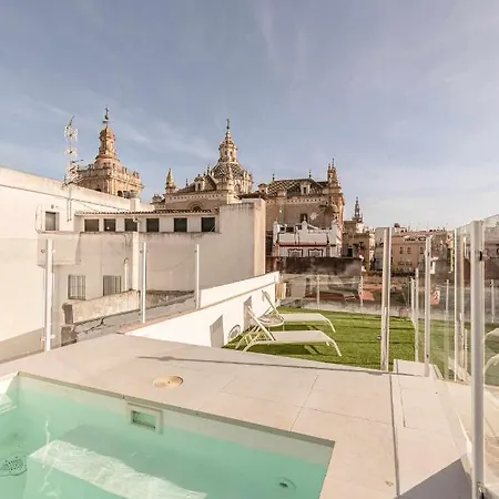 Isg Cuna Aparthotel Sevilla
