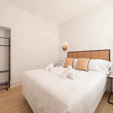 Isg Cuna Aparthotel
